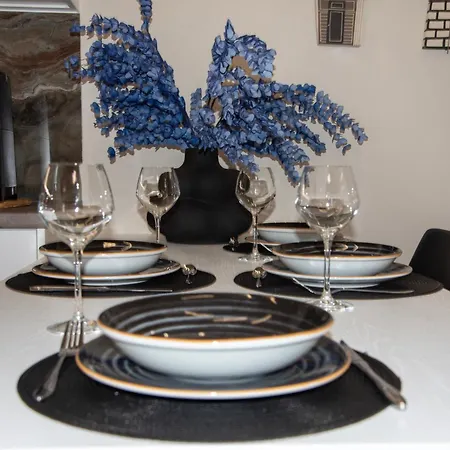 Cozy Rena Luxury Appartamento