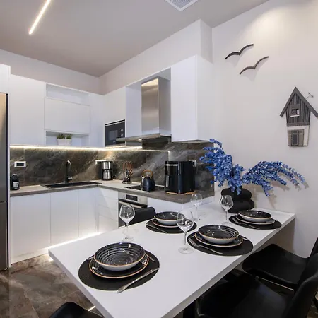 Apartment Cozy Rena Luxury